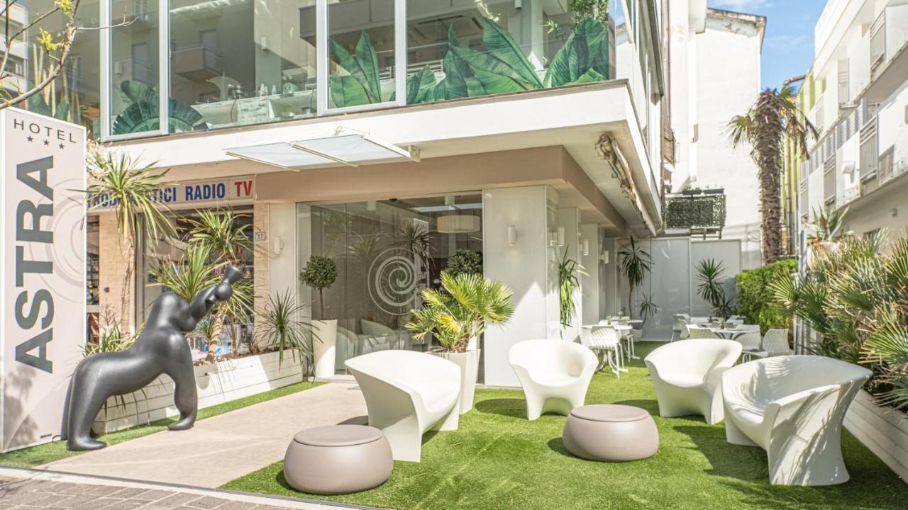 Design Hotel Astra B&B Misano Adriatico Exteriér fotografie